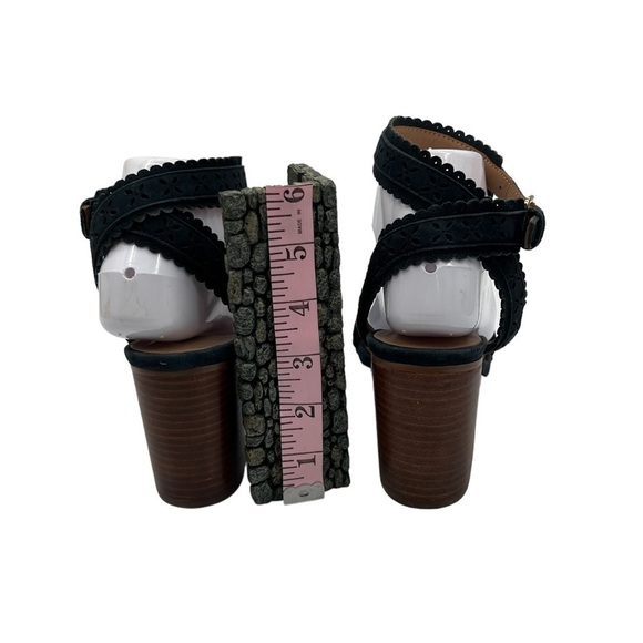 Ava & Aiden Blue Leather Ankle Wrap Block Heel Sandals Size 7 1/2 Women's - Picture 9 of 10